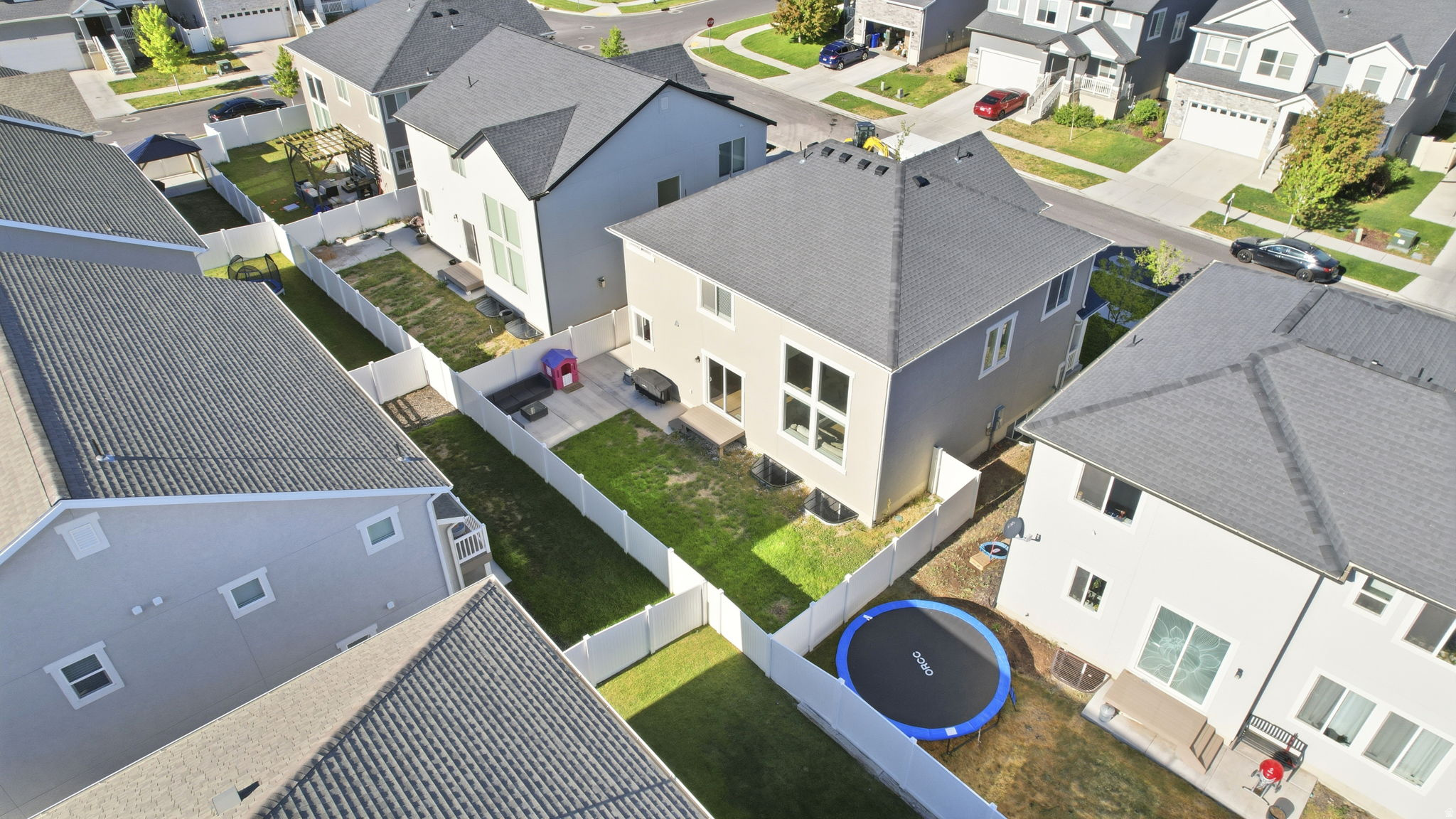 QUAILHILL - Residential