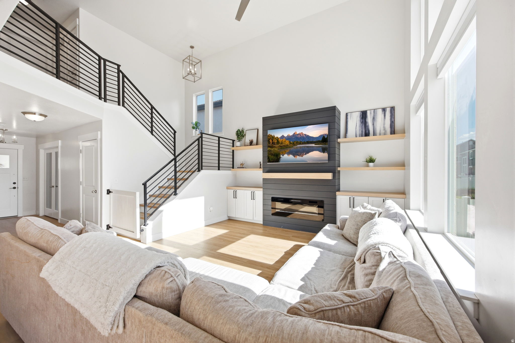QUAILHILL - Residential