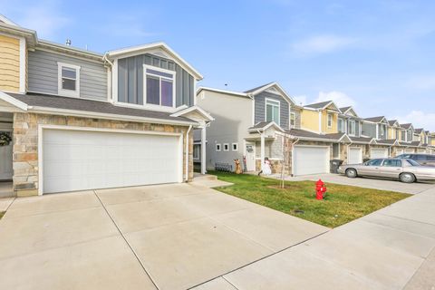 Tiny photo for 6539 S LIBERTY WAY, South Weber, UT 84405 (MLS # 2126942)