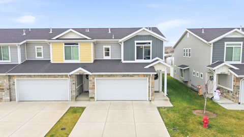 Photo of 6539 S LIBERTY WAY, South Weber, UT 84405 (MLS # 2126942)