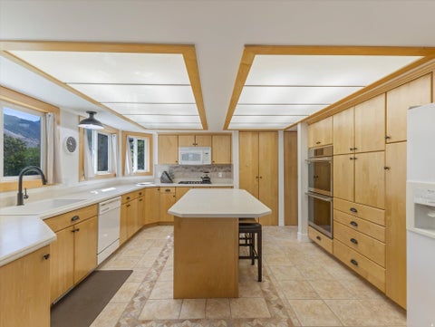 Tiny photo for 6807 S PINE ROCK CIR E, Cottonwood Heights, UT 84121 (MLS # 2176073)