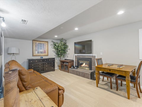 Tiny photo for 6807 S PINE ROCK CIR E, Cottonwood Heights, UT 84121 (MLS # 2176073)