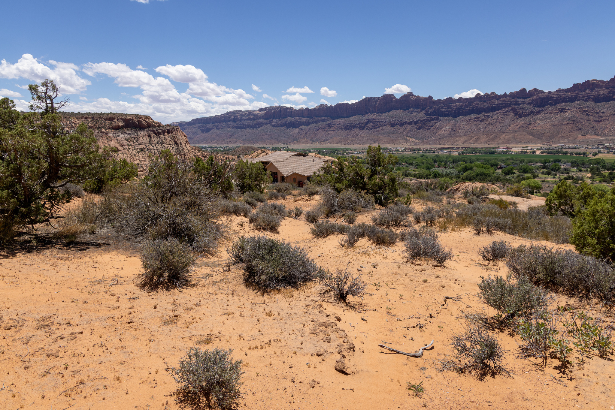 NAVJO HEIGHTS - Land