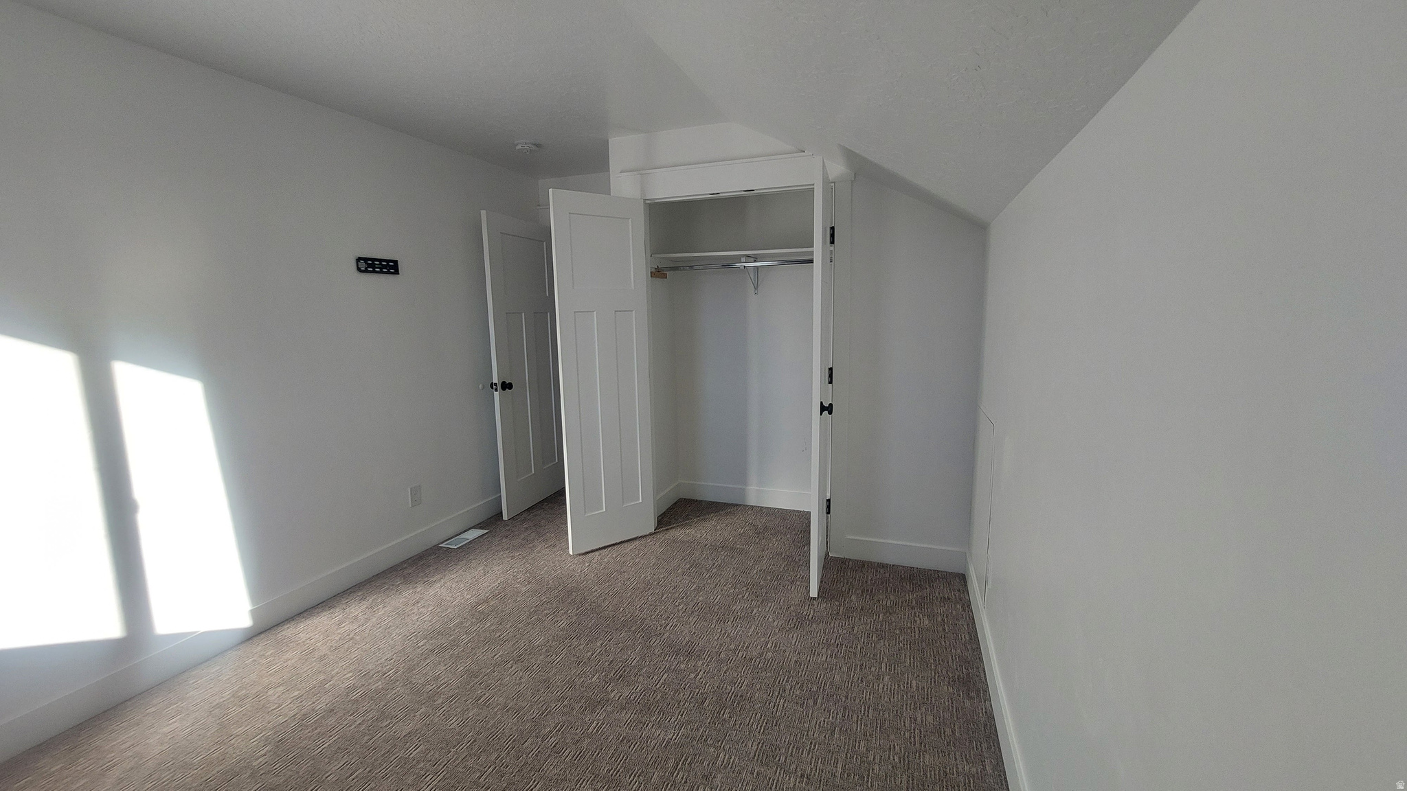 STONE GATE - Residential