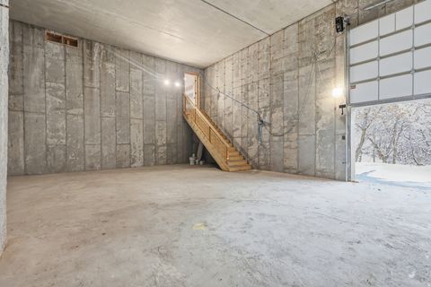 Tiny photo for 1284 E CANYON CREEK DR S, Bountiful, UT 84010 (MLS # 2116168)