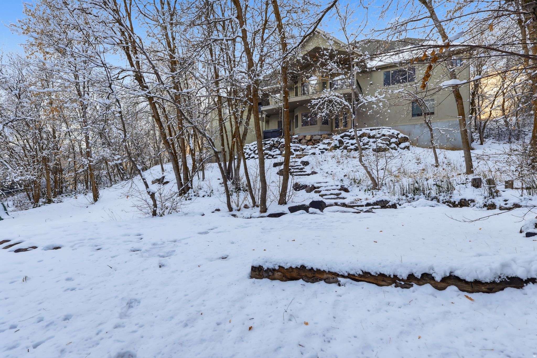 CREEKWOOD OF I.S. - Residential