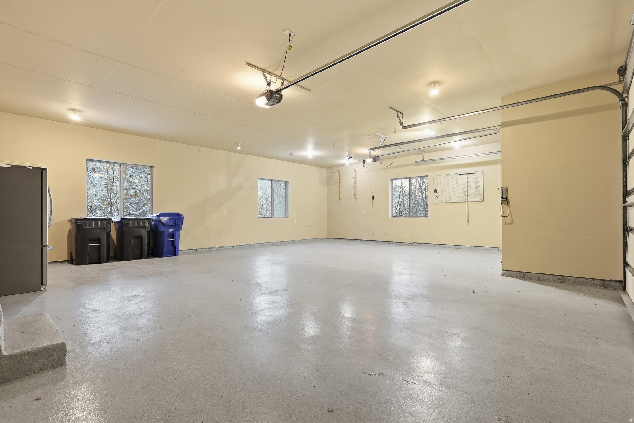 CREEKWOOD OF I.S. - Residential