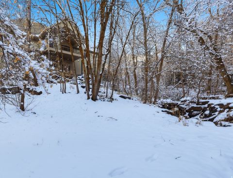 Tiny photo for 1284 E CANYON CREEK DR S, Bountiful, UT 84010 (MLS # 2116168)