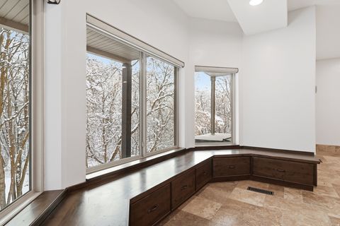 Tiny photo for 1284 E CANYON CREEK DR S, Bountiful, UT 84010 (MLS # 2116168)