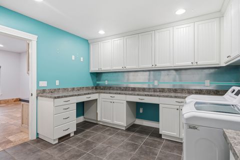 Tiny photo for 1284 E CANYON CREEK DR S, Bountiful, UT 84010 (MLS # 2116168)