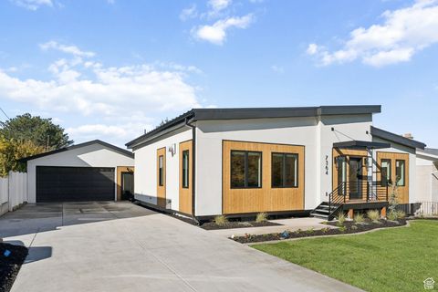 Tiny photo for 7364 S CHRIS LN, Salt Lake City, UT 84121 (MLS # 2119743)