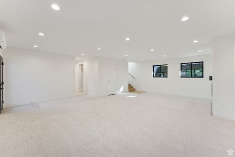 Tiny photo for 7364 S CHRIS LN, Salt Lake City, UT 84121 (MLS # 2119743)