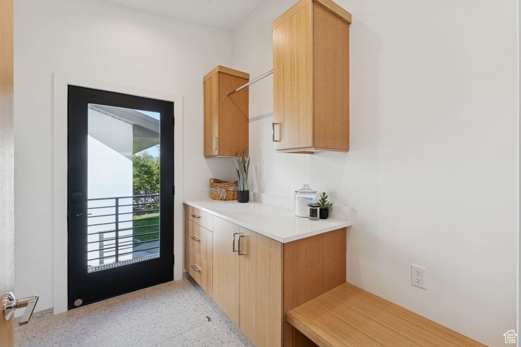 Salt Lake City, Utah 84121, United States, 5 Bedrooms Bedrooms, ,4 BathroomsBathrooms,Residential,Active,234376