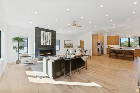 Tiny photo for 7364 S CHRIS LN, Salt Lake City, UT 84121 (MLS # 2119743)