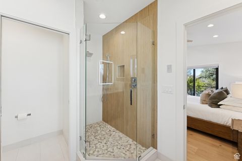 Tiny photo for 7364 S CHRIS LN, Salt Lake City, UT 84121 (MLS # 2119743)