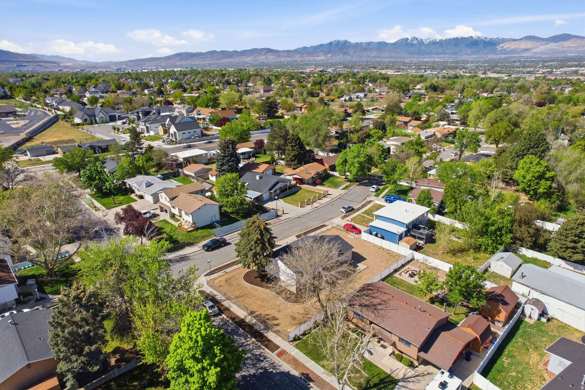 WHITE SANDS - Residential