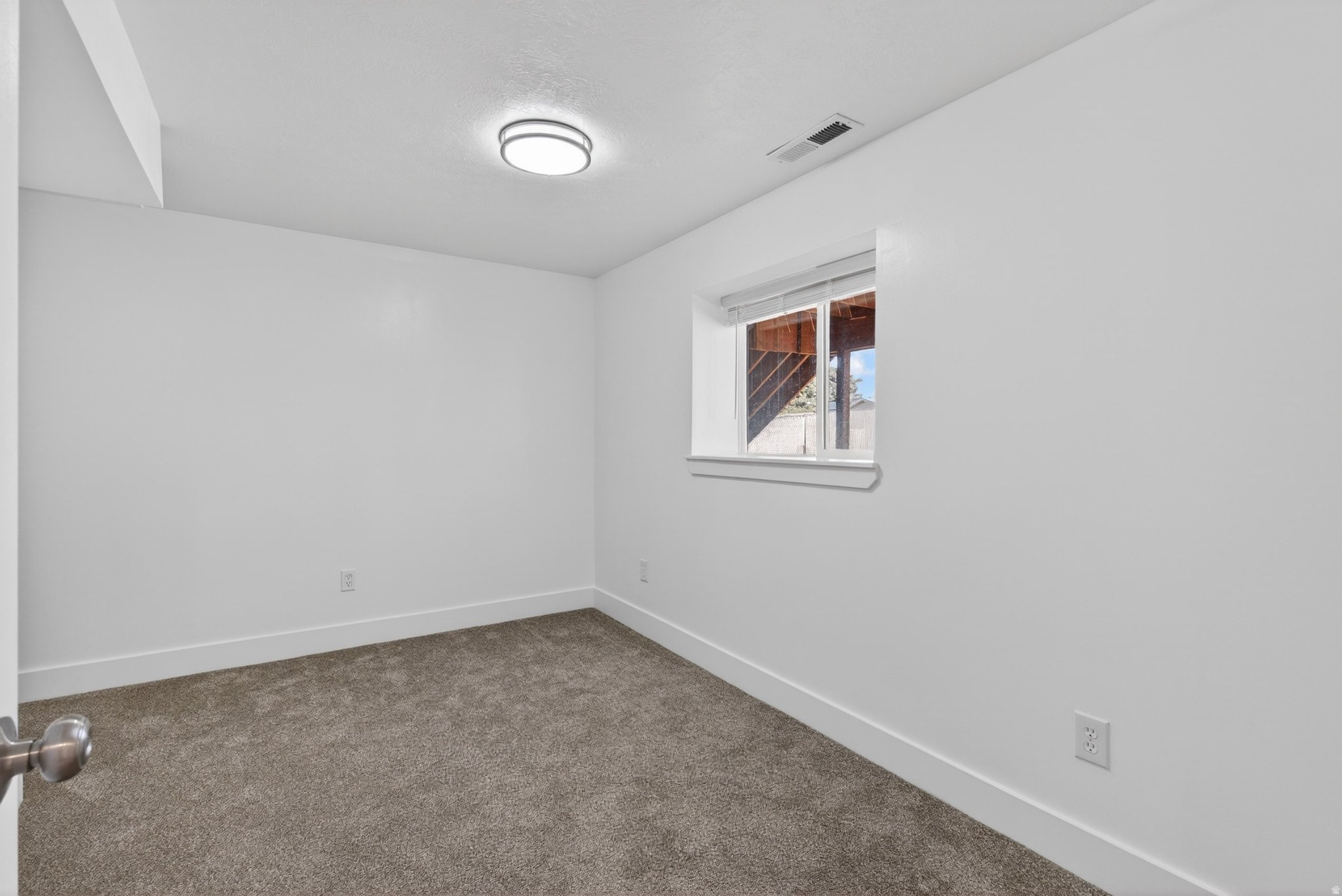 WHITE SANDS - Residential