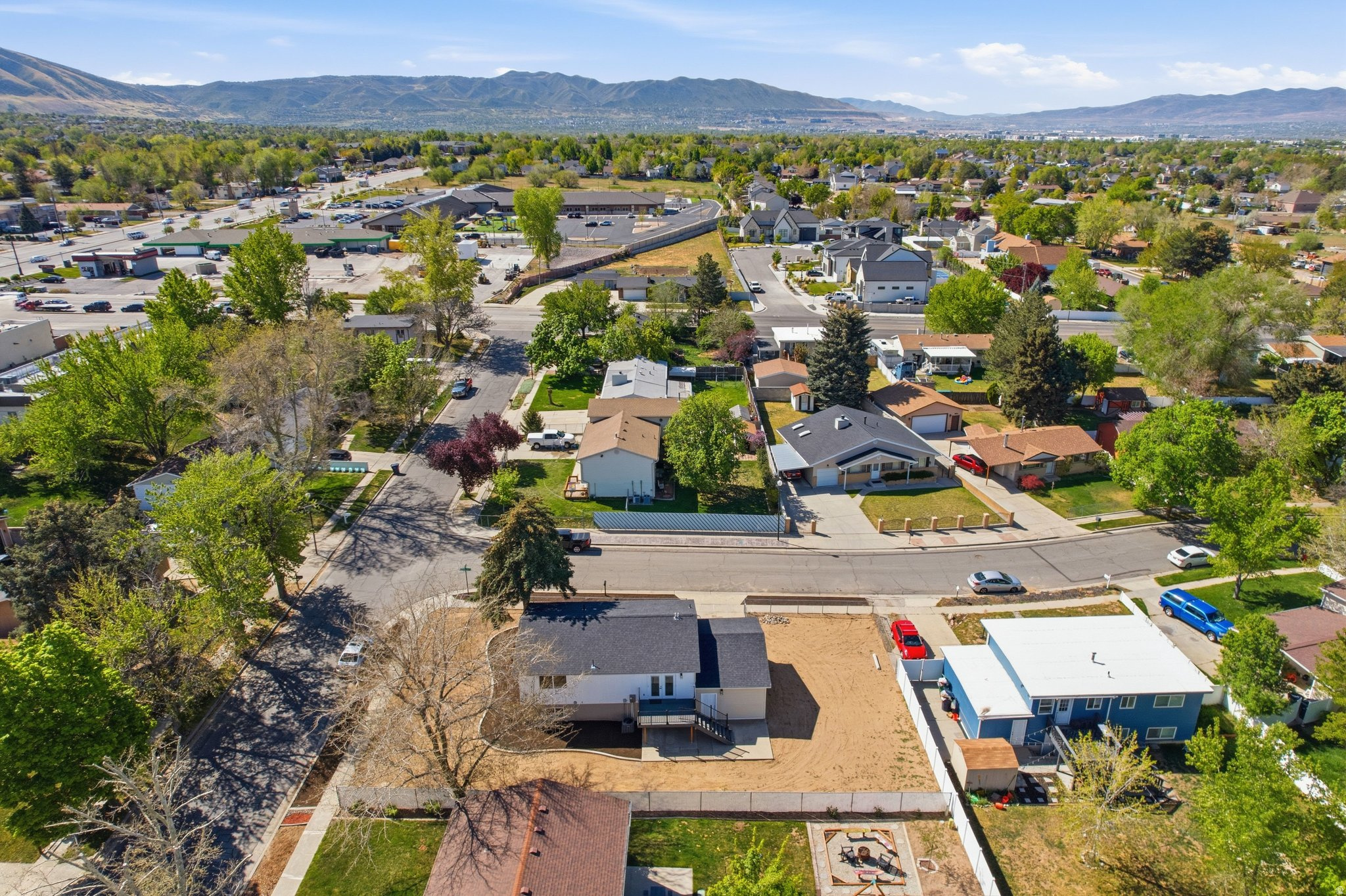 WHITE SANDS - Residential