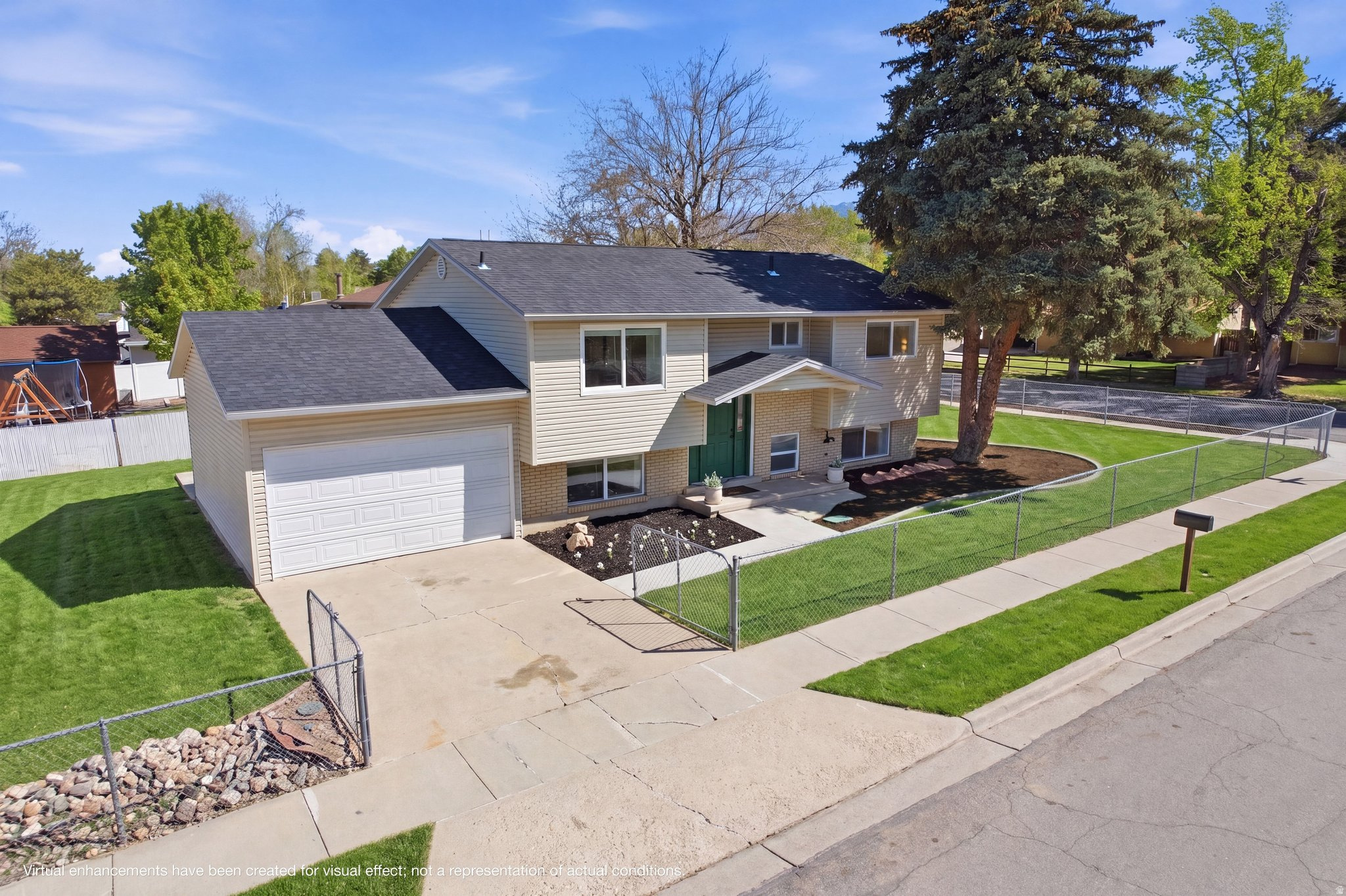 WHITE SANDS - Residential