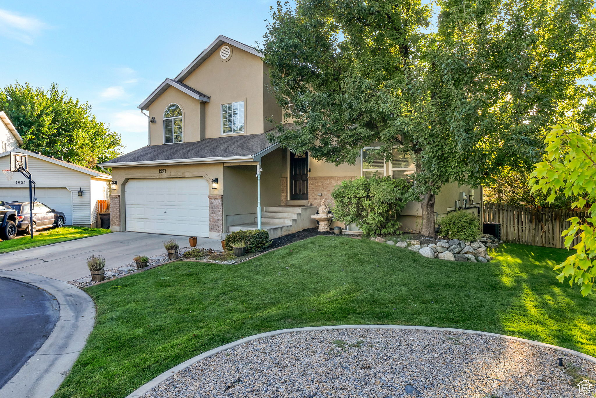 GREENFIELDS - Residential
