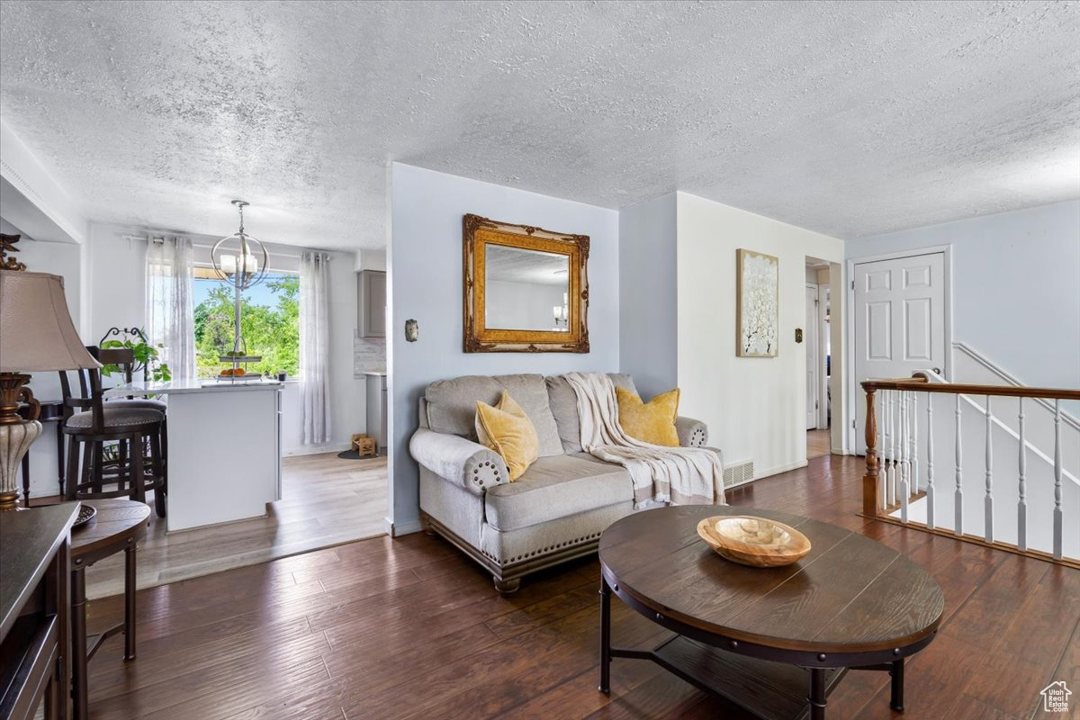 HYVIEW - Residential