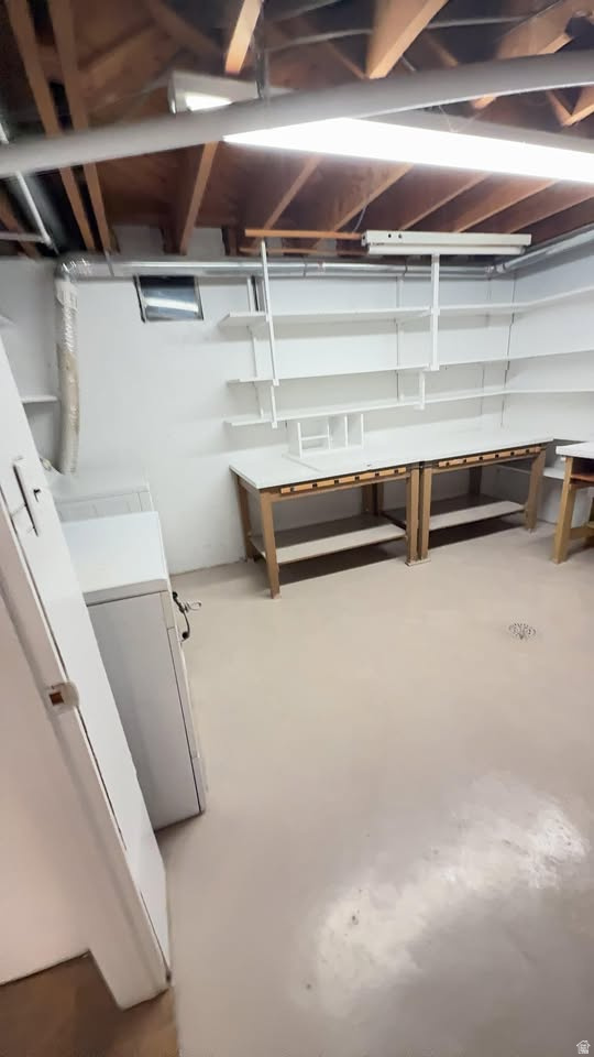 HILLCREST - Residential