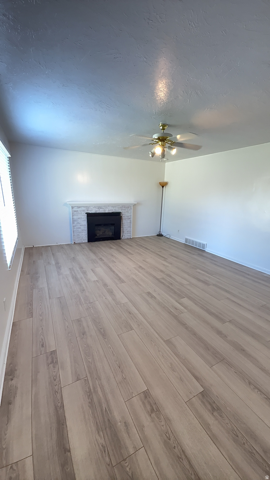 HILLCREST - Residential