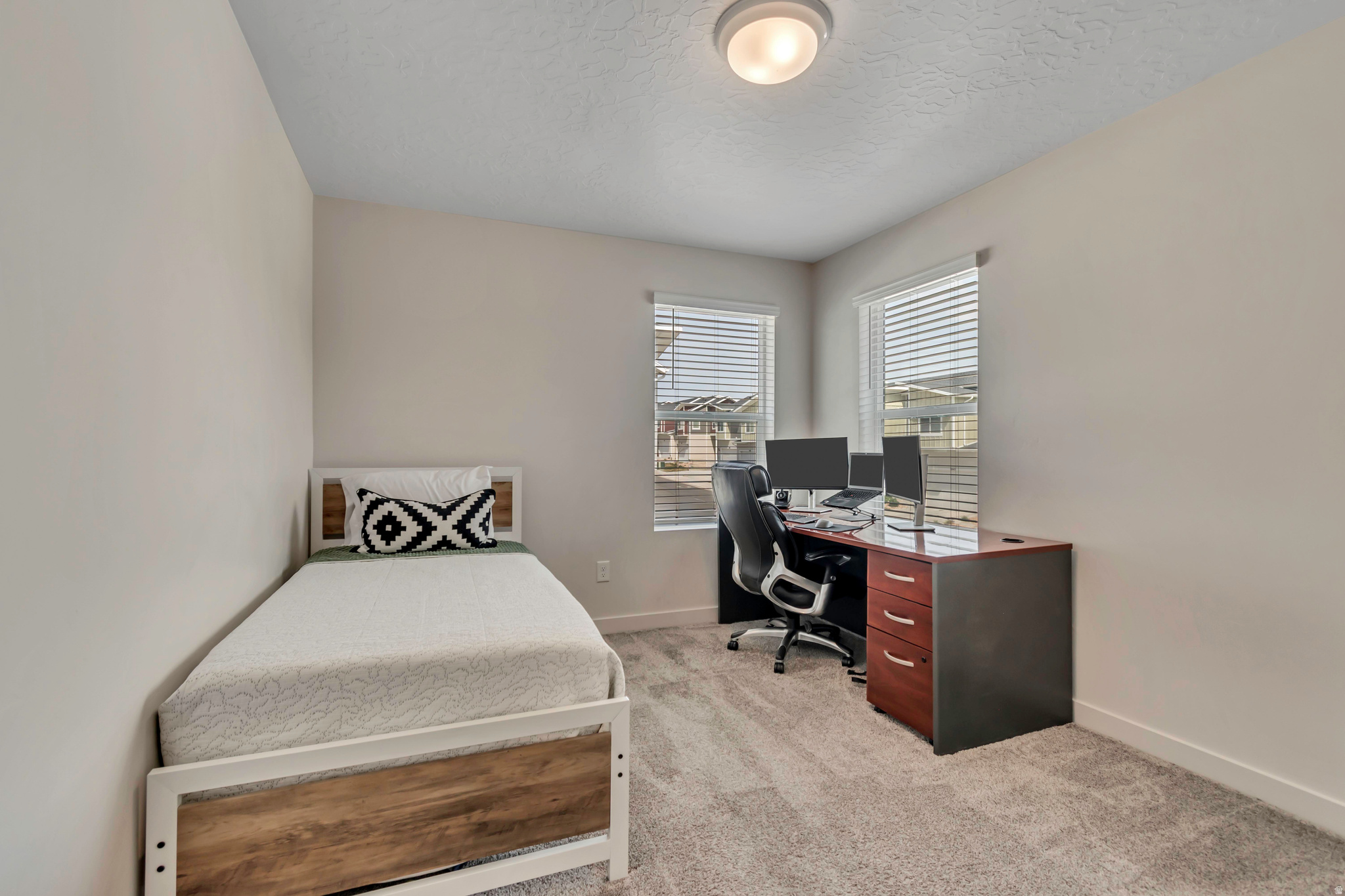 SUNFLOWER FIELDS - Residential