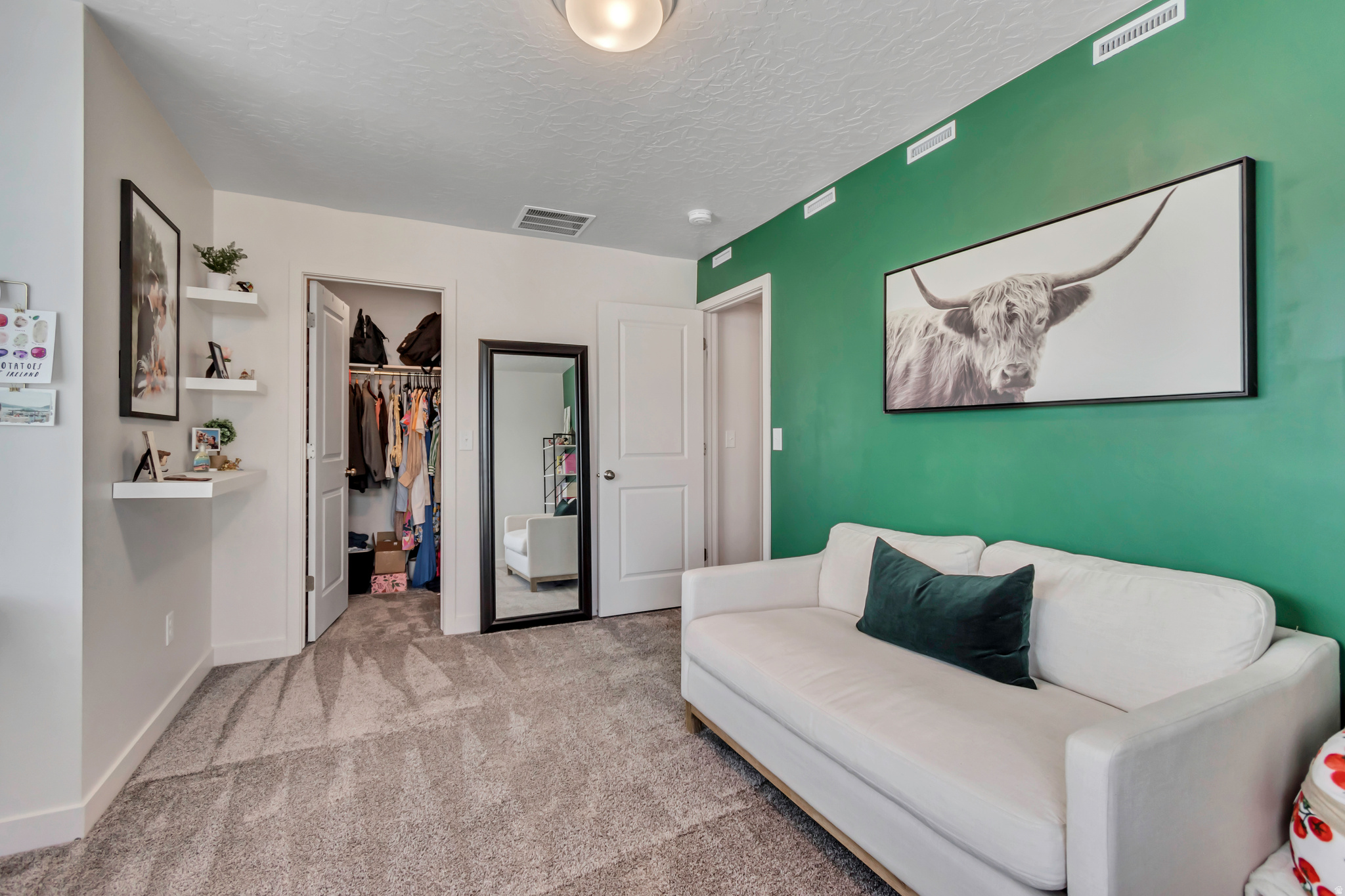 SUNFLOWER FIELDS - Residential