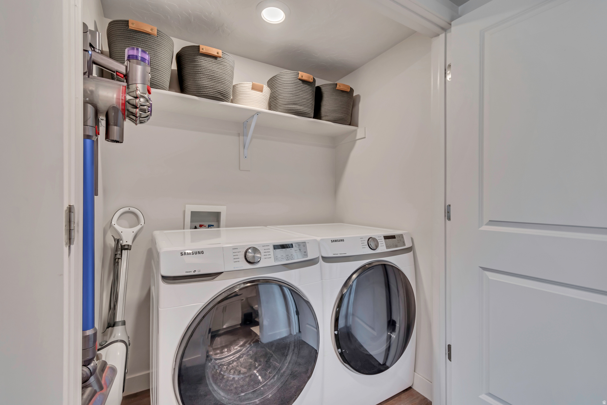 SUNFLOWER FIELDS - Residential