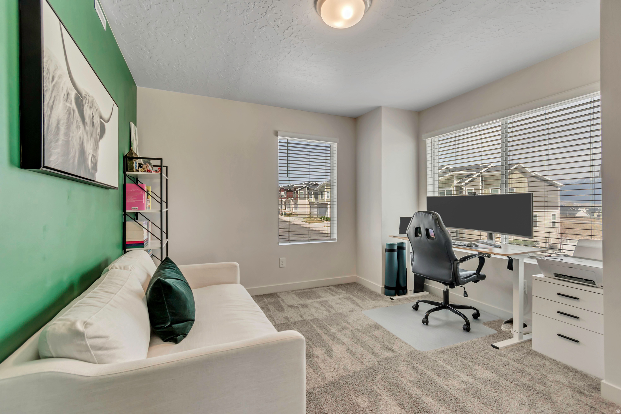 SUNFLOWER FIELDS - Residential