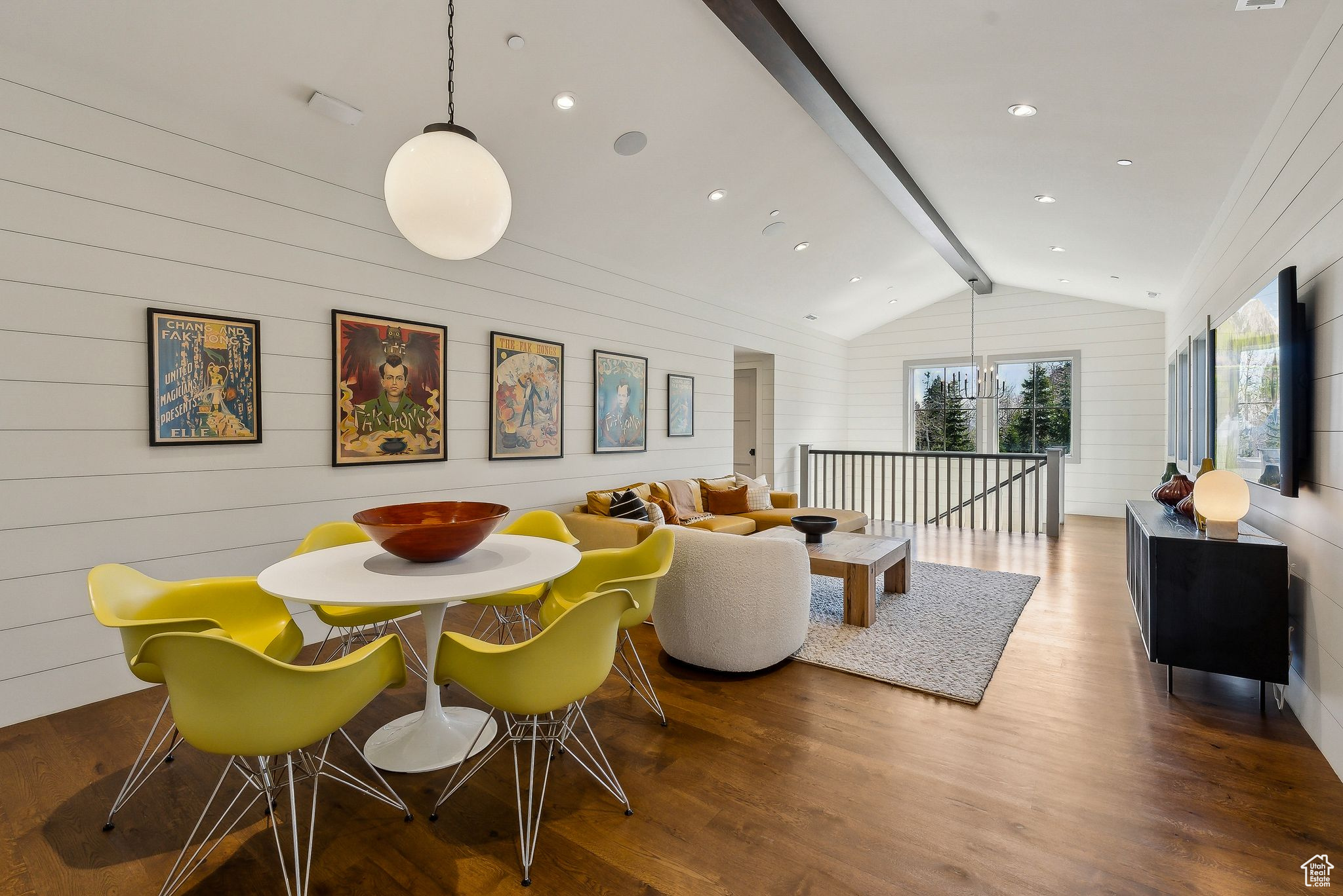 WHITE PINE RANCHES - Residential