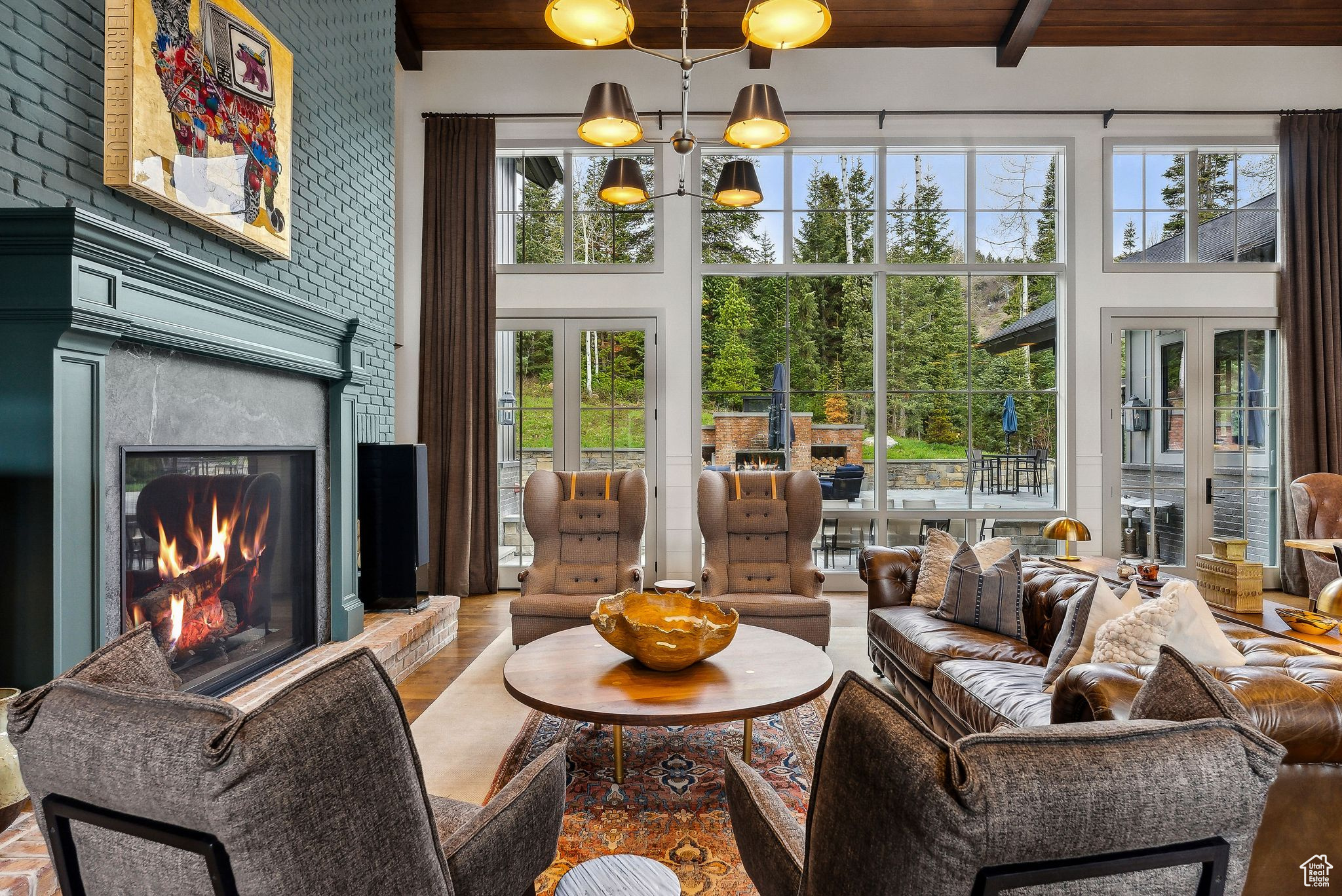 WHITE PINE RANCHES - Residential