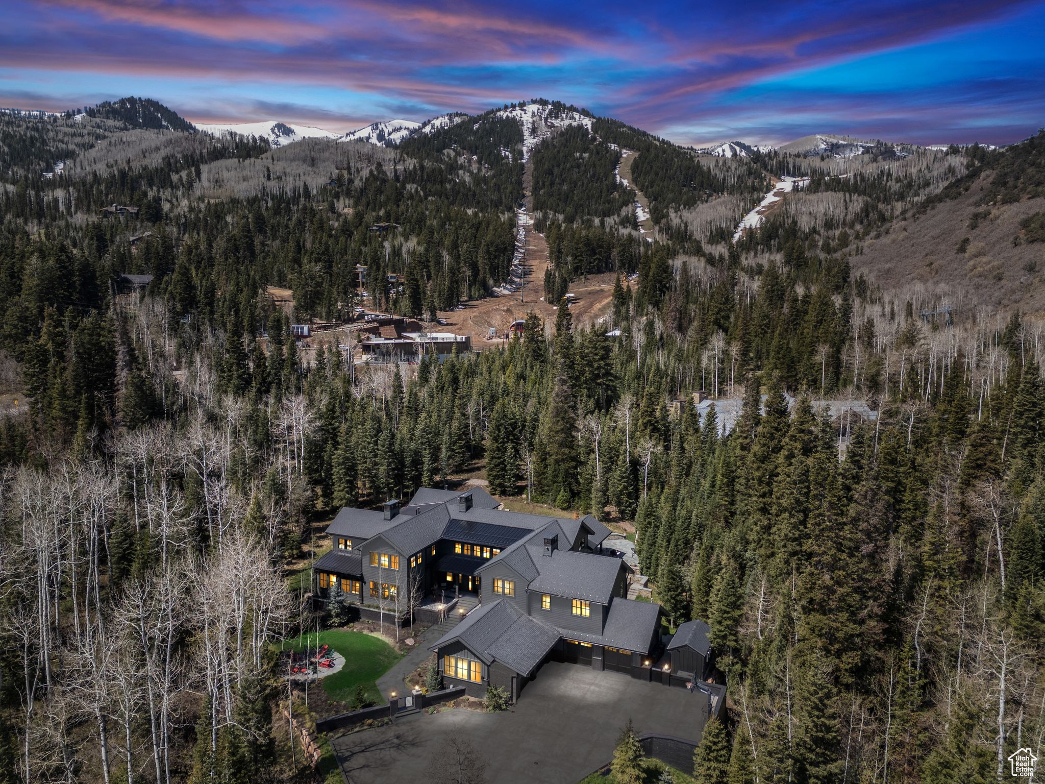 WHITE PINE RANCHES - Residential