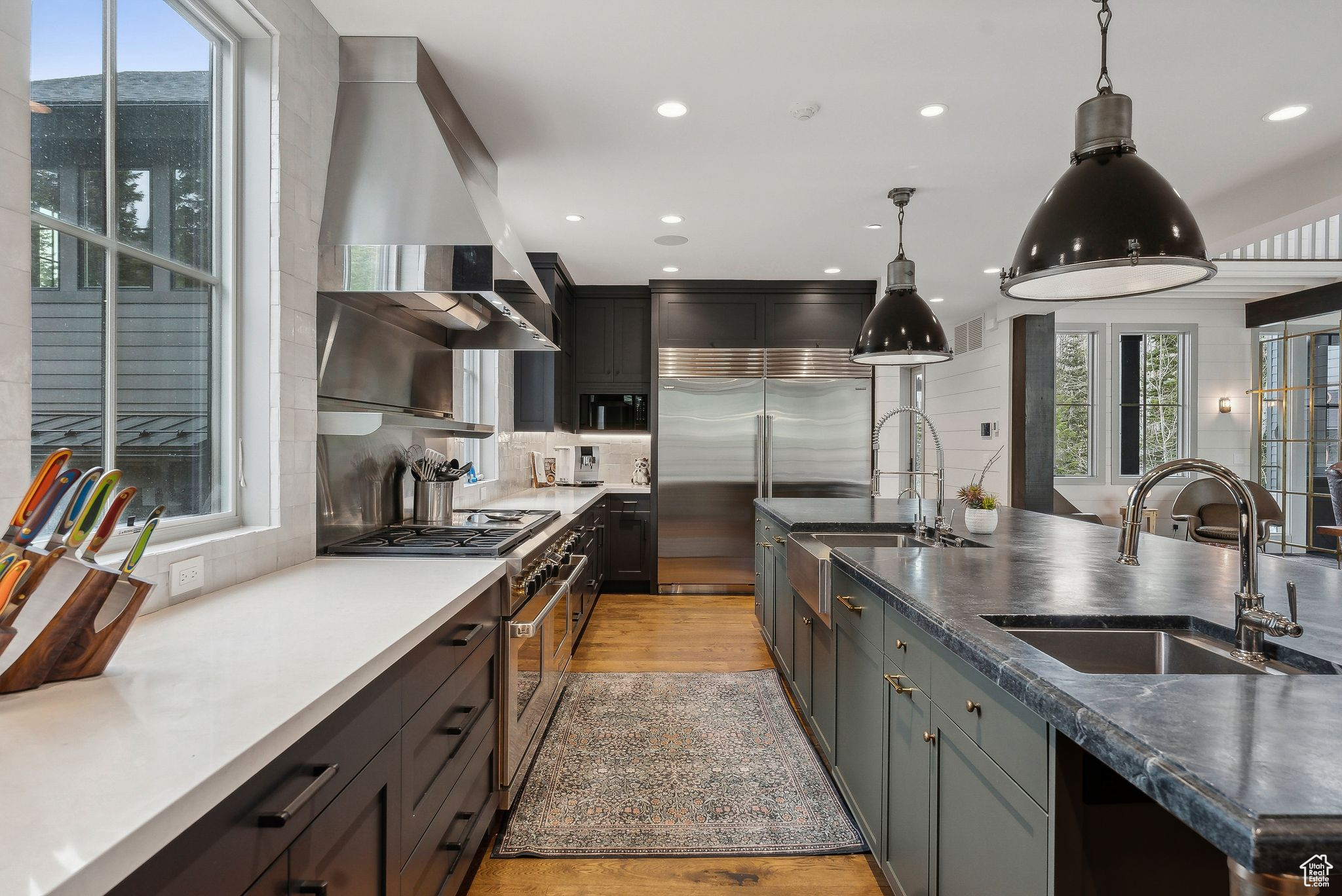 WHITE PINE RANCHES - Residential