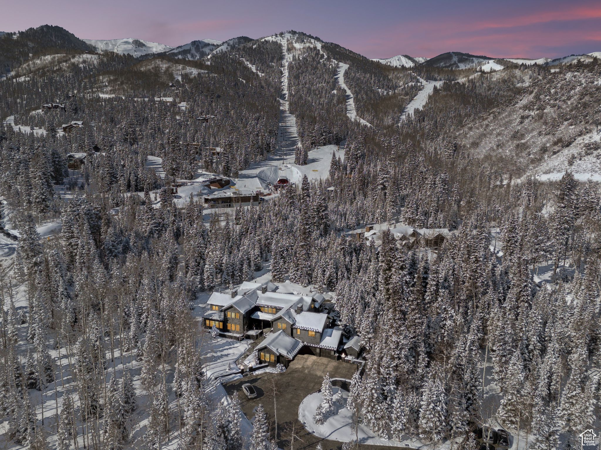WHITE PINE RANCHES - Residential