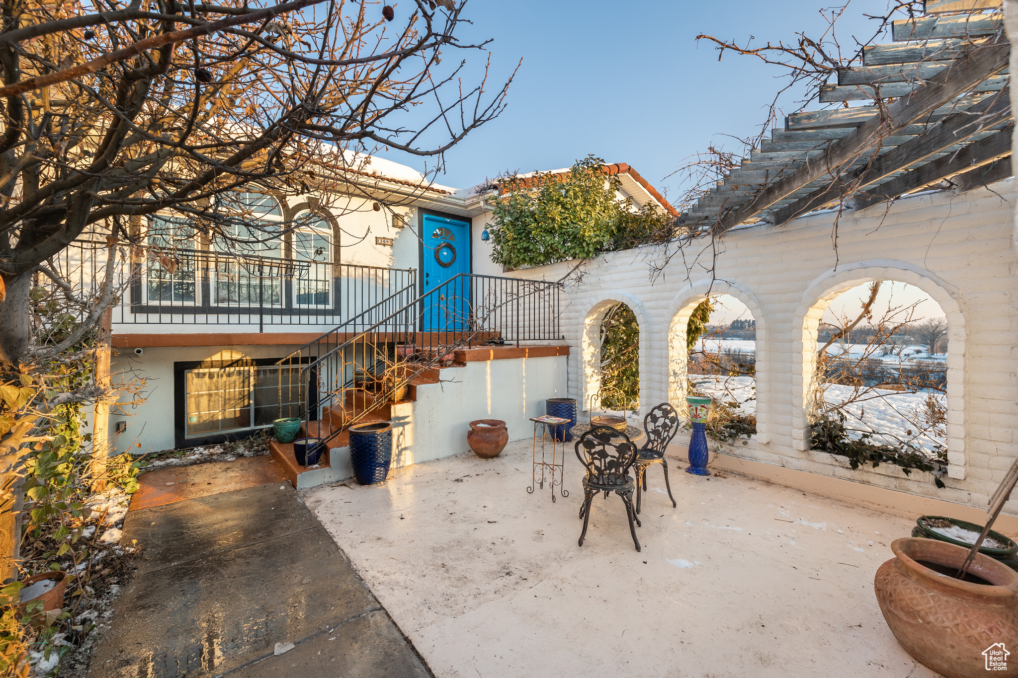 HOLMES HOLLOW - Residential