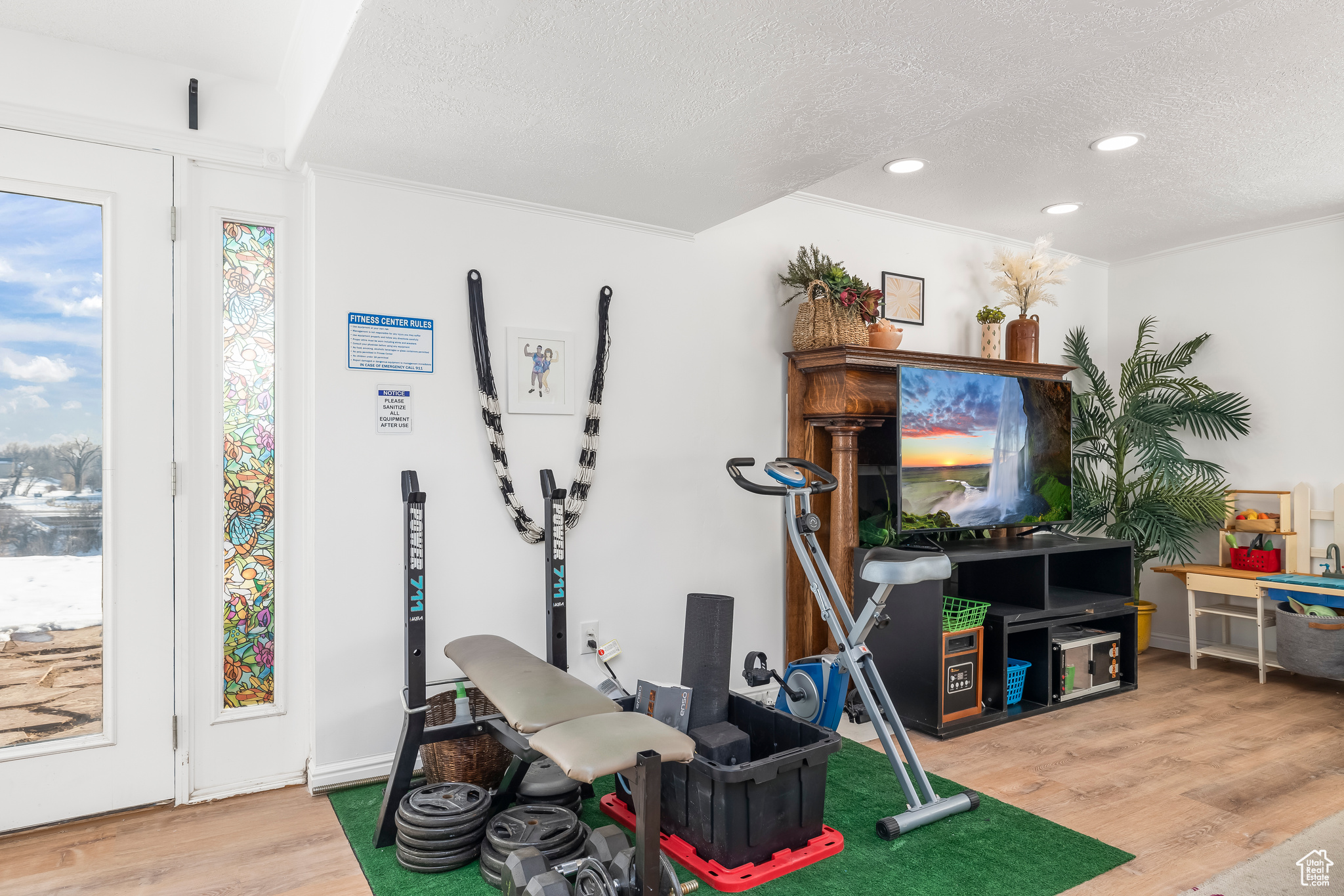 HOLMES HOLLOW - Residential