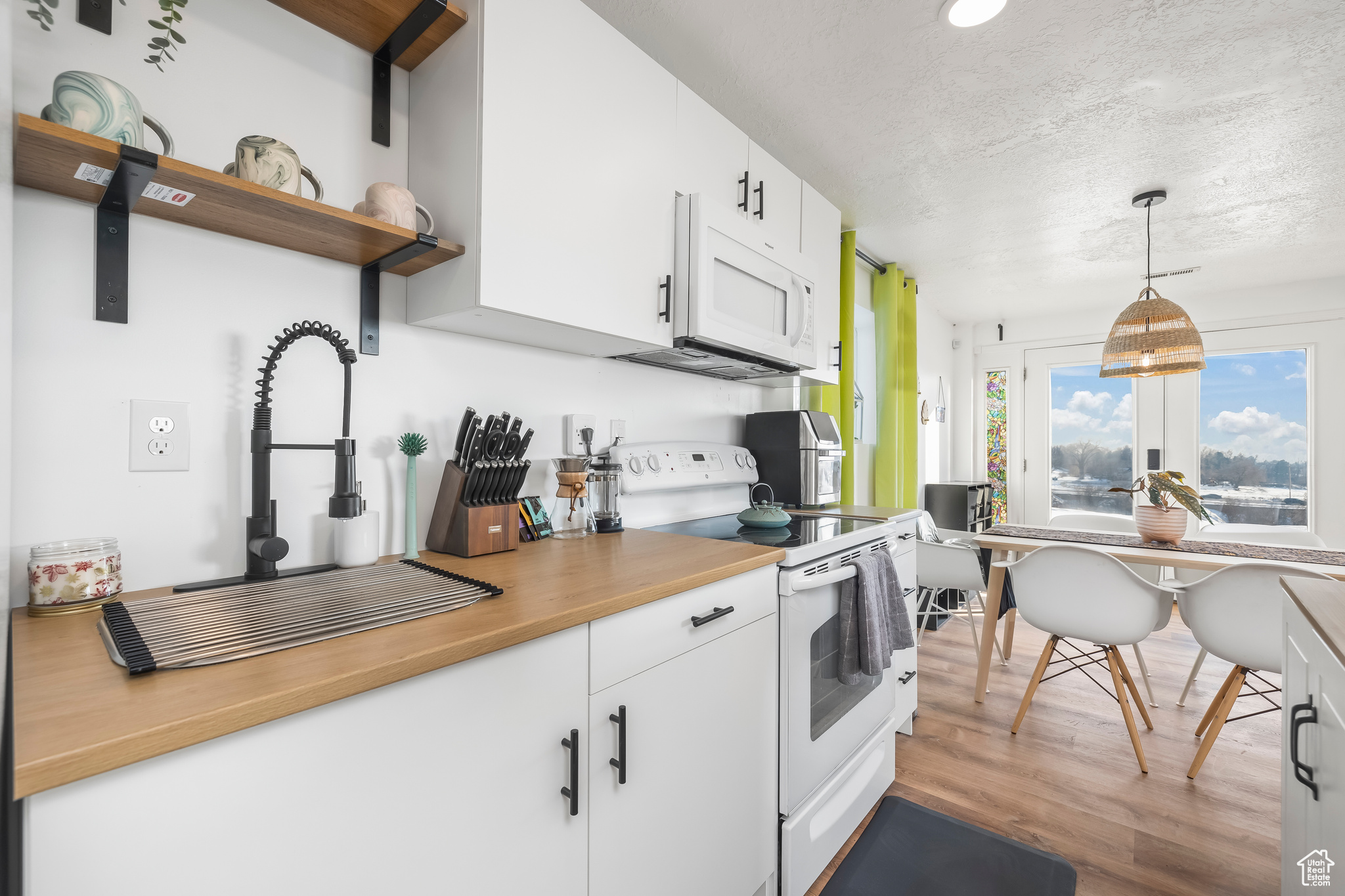 HOLMES HOLLOW - Residential