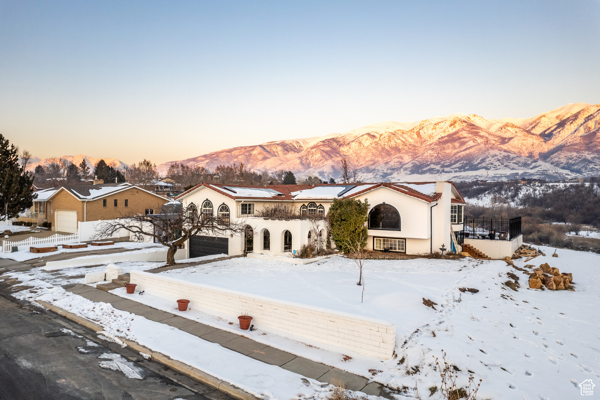 HOLMES HOLLOW - Residential