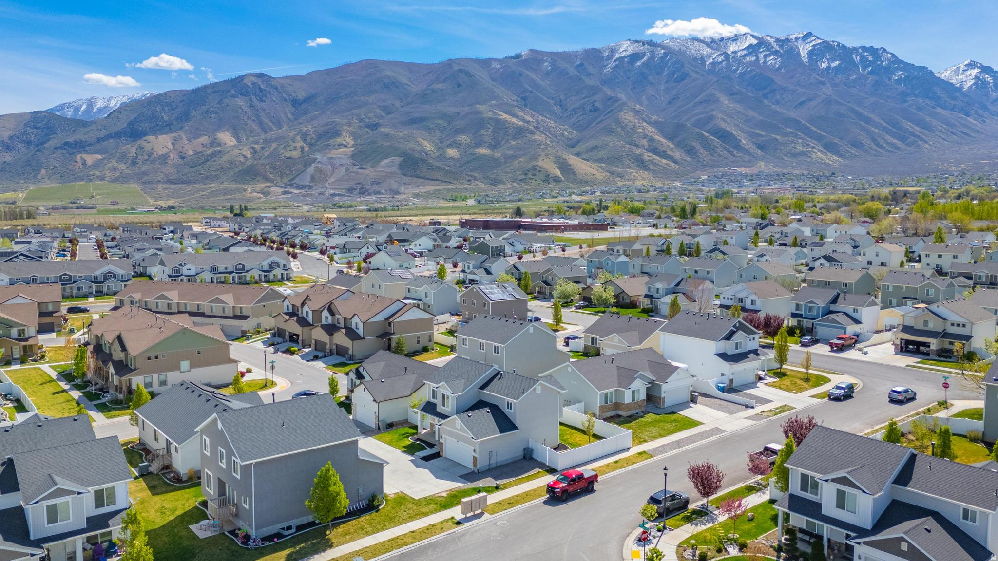 APPLE HOLLOW - Residential