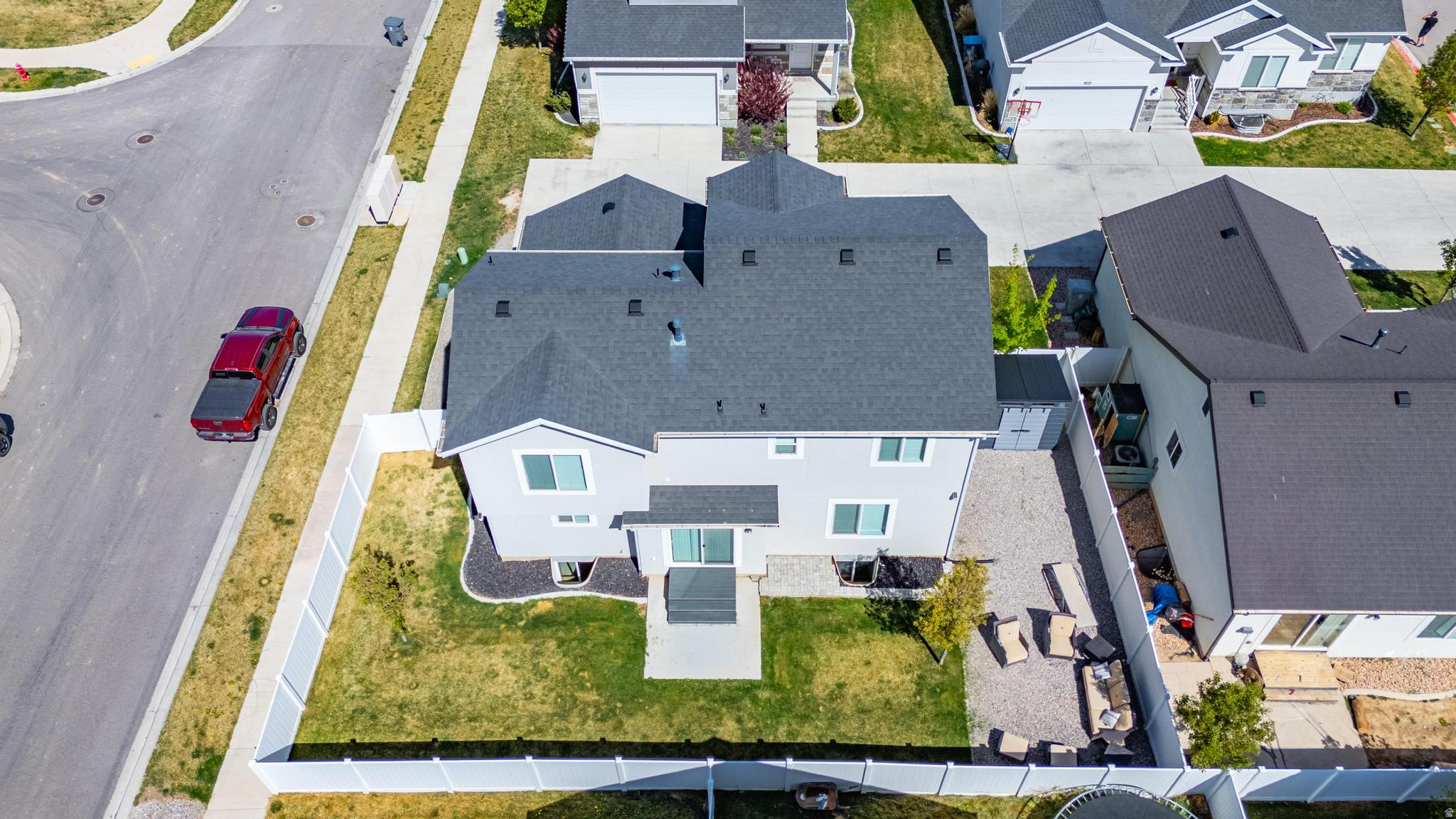 APPLE HOLLOW - Residential