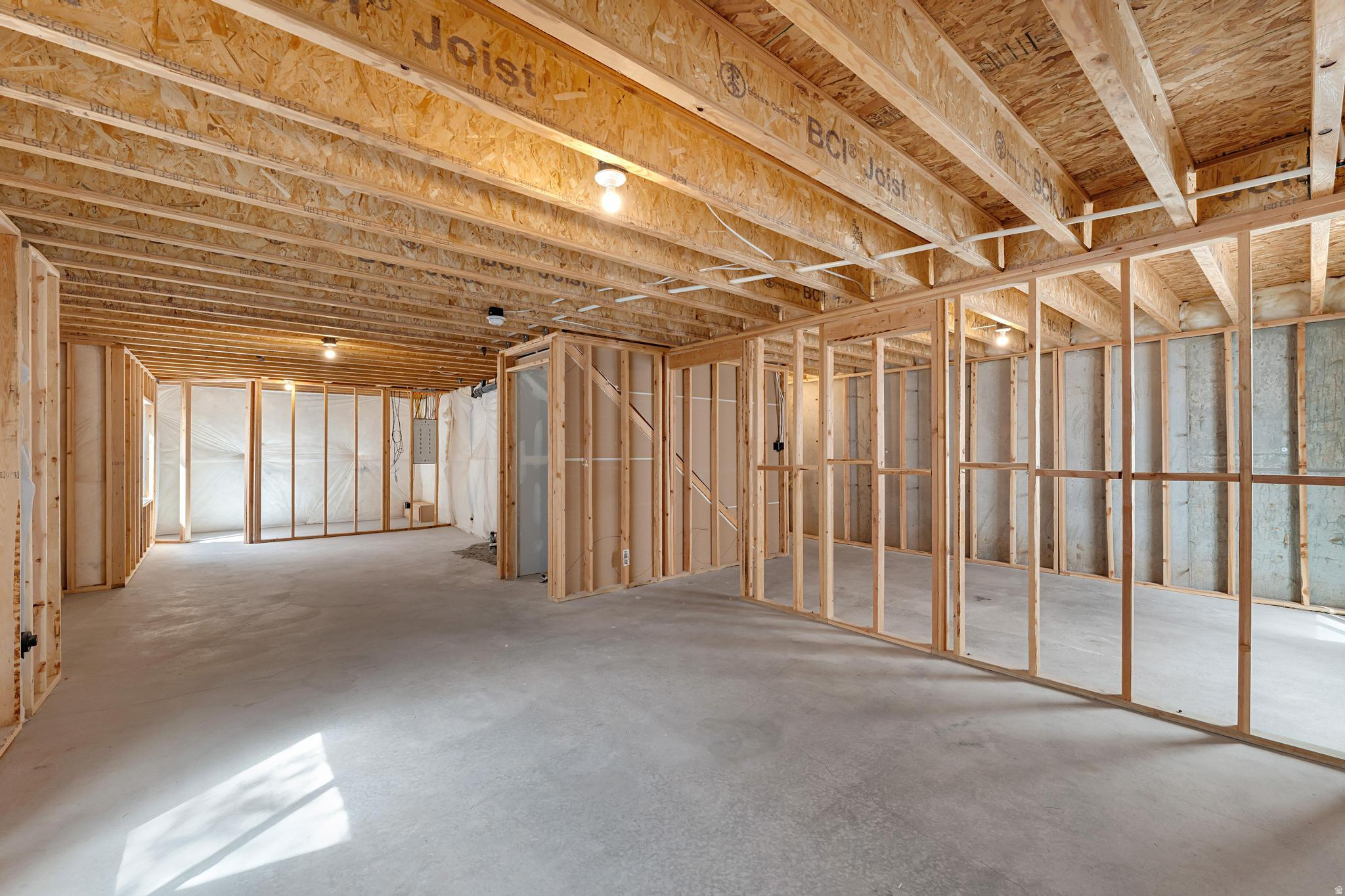 APPLE HOLLOW - Residential