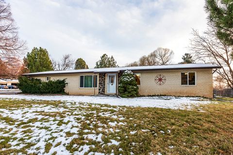 Tiny photo for 2124 E CHERRY LN, Layton, UT 84040 (MLS # 2134914)