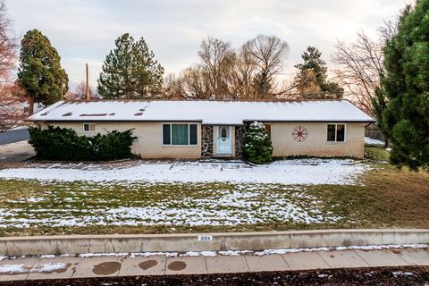 Tiny photo for 2124 E CHERRY LN, Layton, UT 84040 (MLS # 2134914)