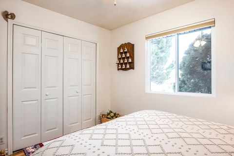 Tiny photo for 2124 E CHERRY LN, Layton, UT 84040 (MLS # 2134914)