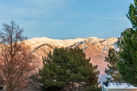 Tiny photo for 2124 E CHERRY LN, Layton, UT 84040 (MLS # 2134914)