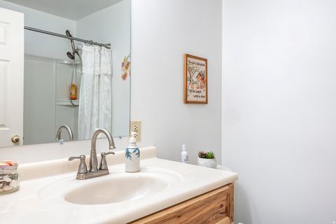 Tiny photo for 2124 E CHERRY LN, Layton, UT 84040 (MLS # 2134914)