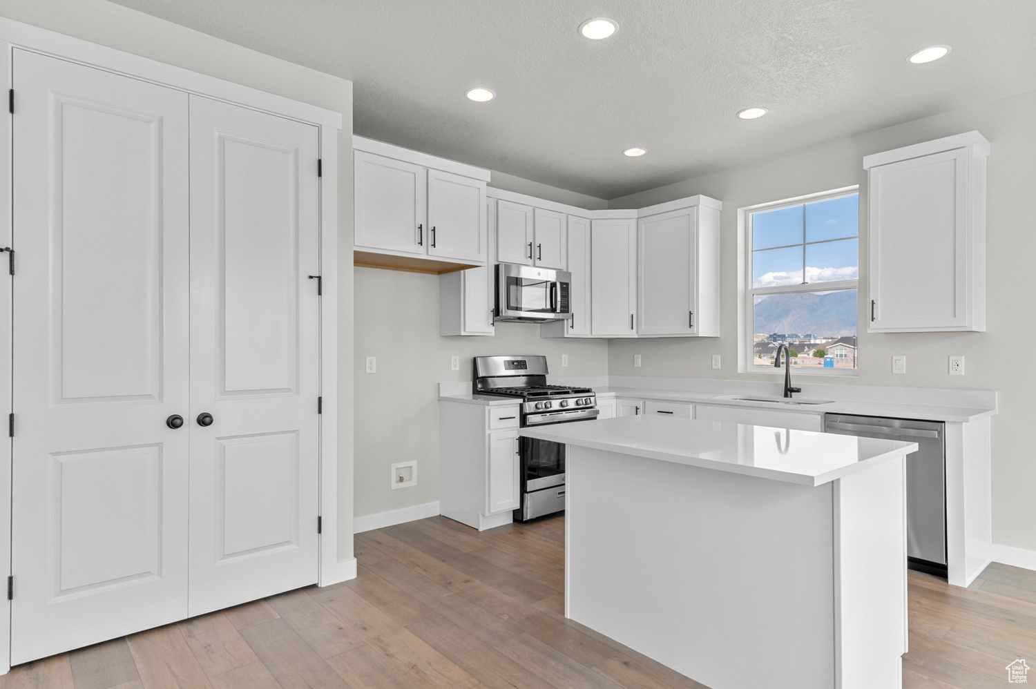 HOLBROOK FARMS 333 - Residential