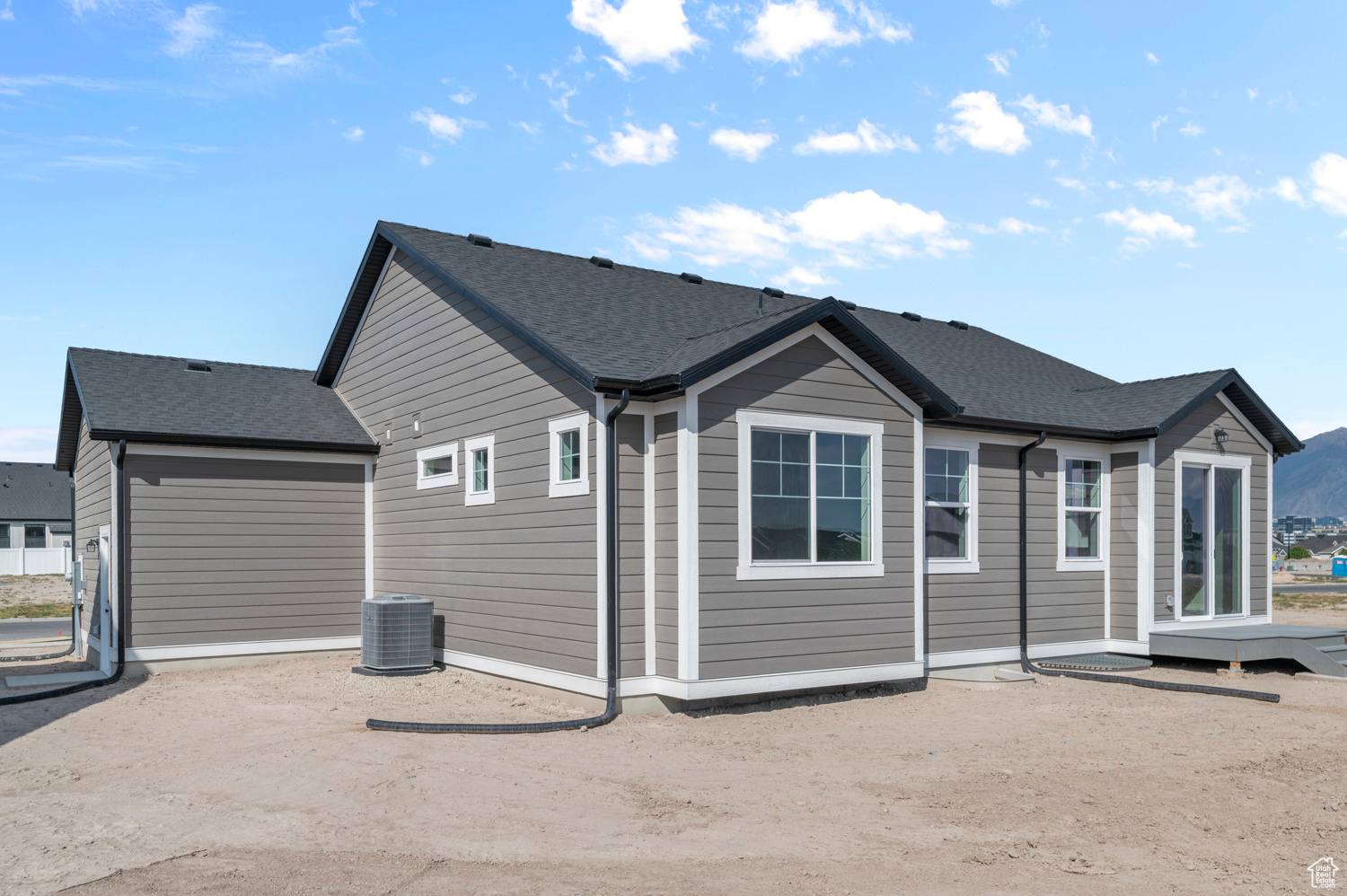 HOLBROOK FARMS 333 - Residential